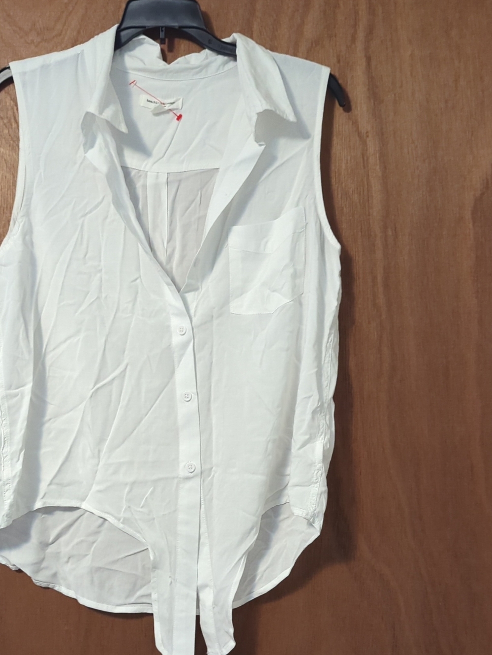 Sleeveless Button-Front Collared Women's Top - White